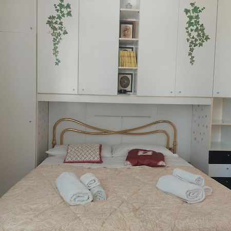 Casa Di Tania Appartement Triëst Buitenkant foto
